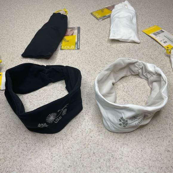 Lole Accessories - NWT Heat Headband by Lole